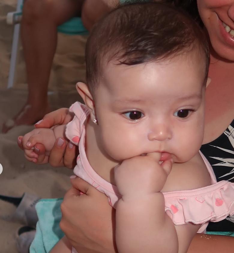 Hija de Ignacia Antonia y Bastián - Instagram @ignaciaa_antonia