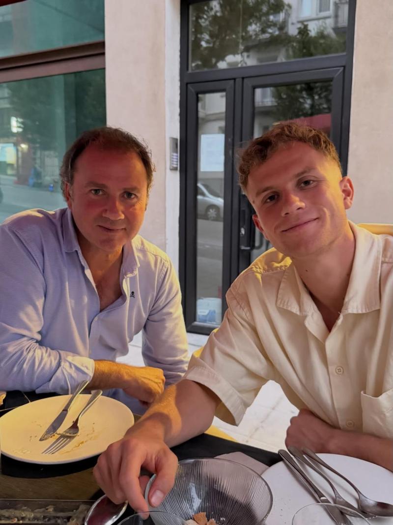 Piru y su padre Gonzalo Cisternas | Instagram