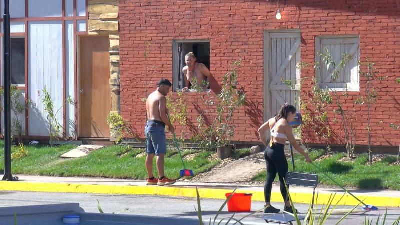 La pelea de Princeso y Felipe Contreras en Vecinos al límite