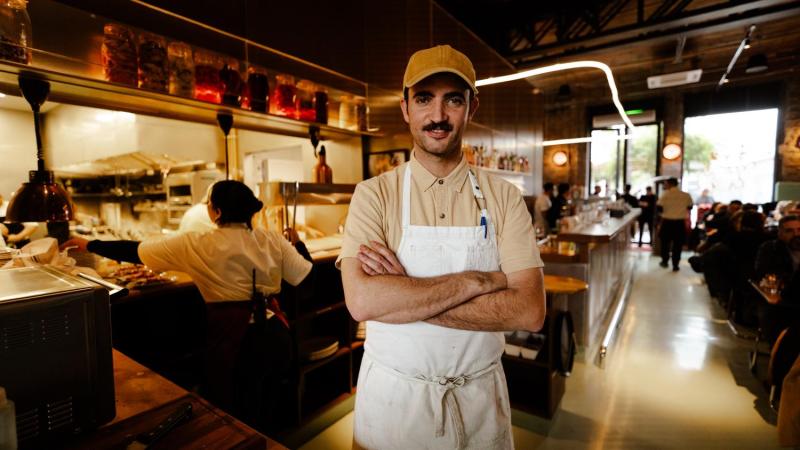 ¡Crece la "Familia Lautaro"! Matías Arteaga, conductor de "El Ingrediente", inaugura su nuevo restaurante "Gino Lautaro".