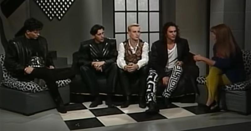 Los integrante de Locomía conversaron con Claudia Bustos en Más Música (1992)