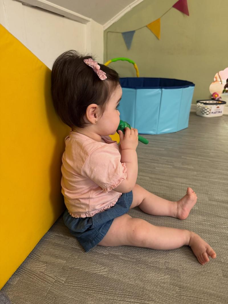 Hija de Rodrigo Gallina y Karina León | Instagram