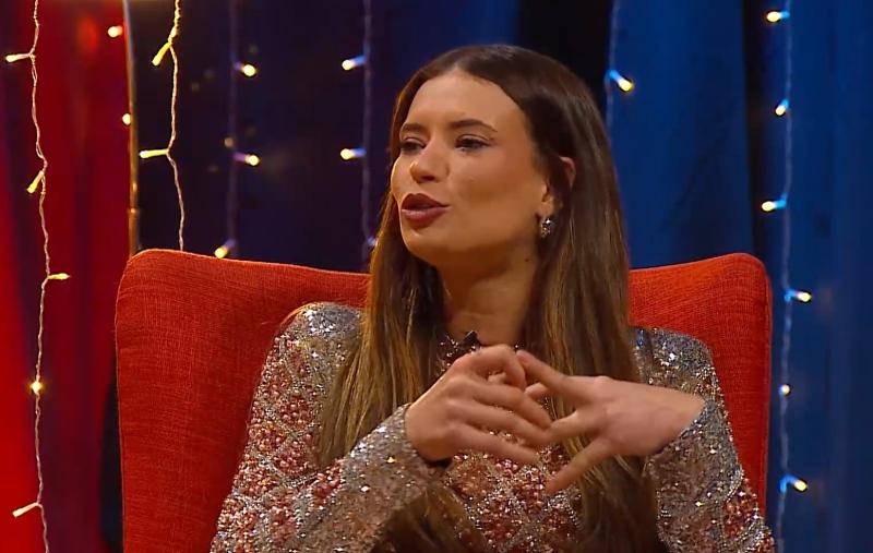 Julia Fernándes en "Vecinos al límite" / Canal 13