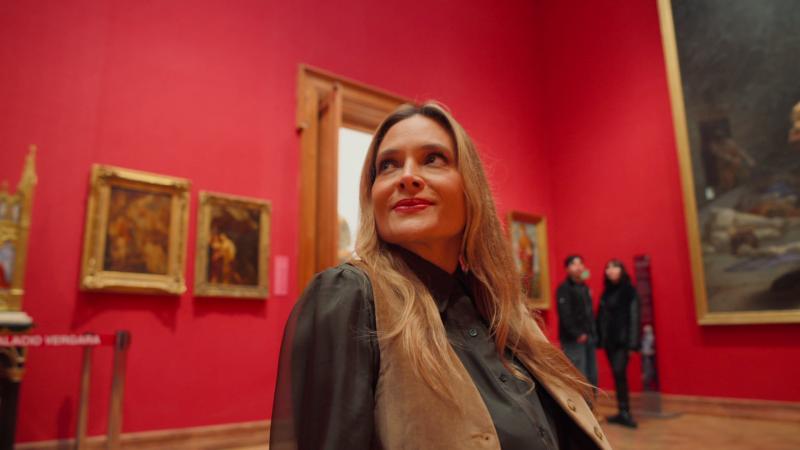 Nicole visita el Museo Palacio Vergara. 13C.