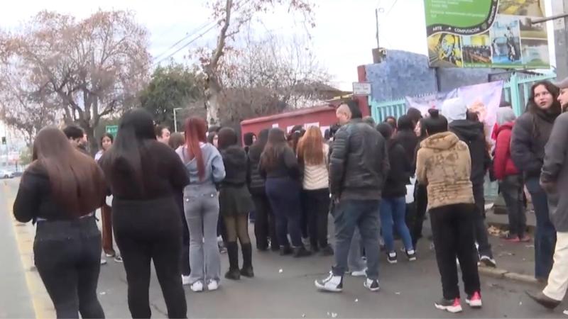 Muerte de escolar de 16 años en San Bernardo: acusan que amigos debieron llevar a la víctima en taxi hasta el hospital