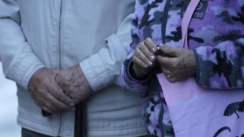 Aton - Revisa cómo realizar el trámite para que adultos mayores no paguen contribuciones