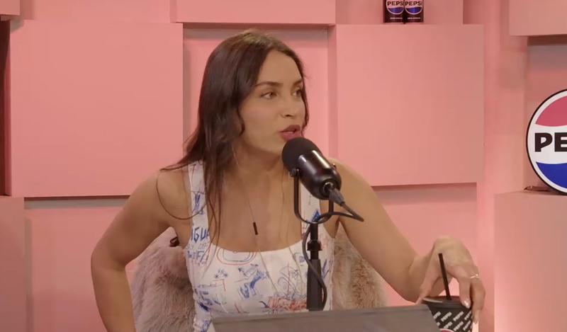 Vanessa Santos en el react de "Vecinos al límite"