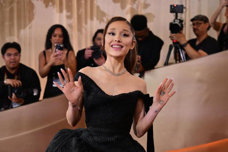 Afp - Ariana Grande enfrenta a Trump por usar su música en video contra personas trans