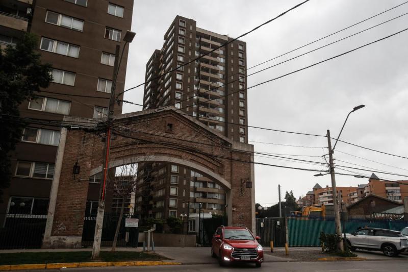 Parricidio en San Joaquín: adolescente confesó que mató a su madre.