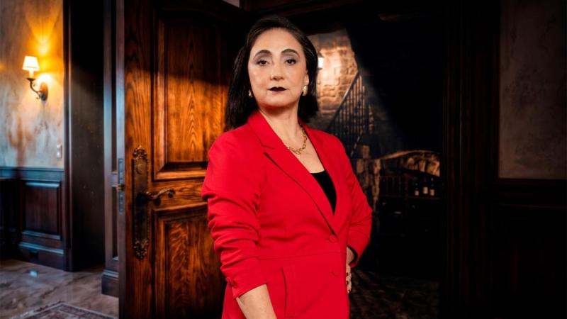 Ximena Rivas en "Madre de familia"