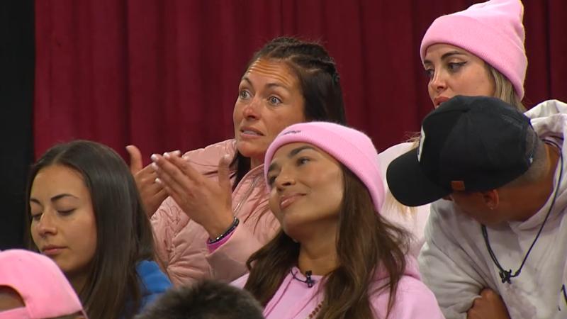 Paula Pavic y Lisandra Silva en Vecinos al límite