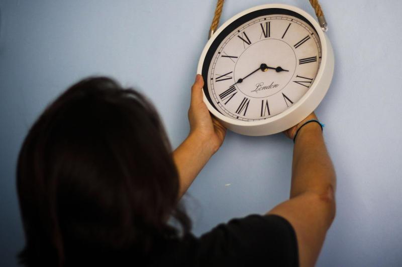 Cambio de hora en Chile - Agencia UNO
