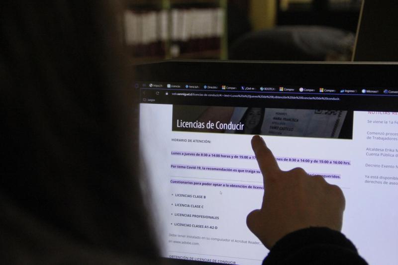 Licencia de conducir - Agencia Uno.