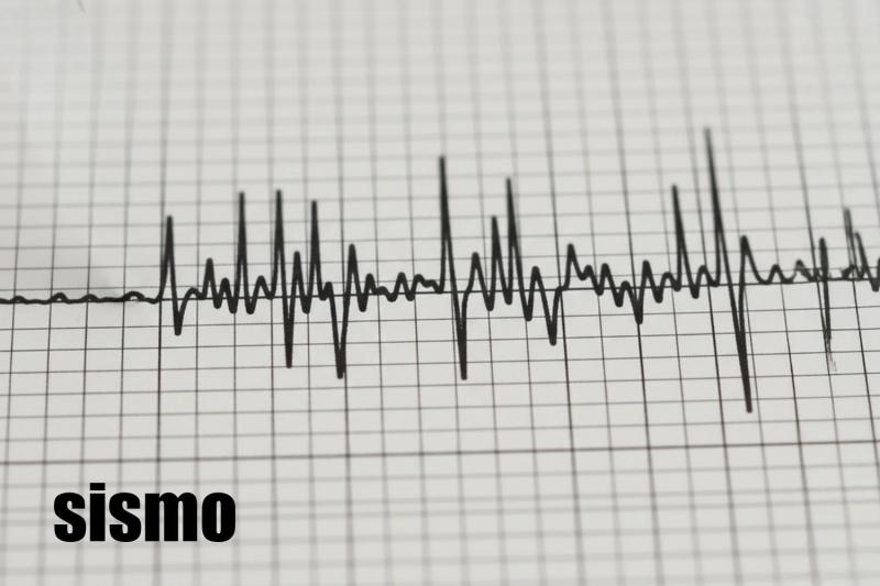 Temblor se percibe en Chile - Agencia Uno.