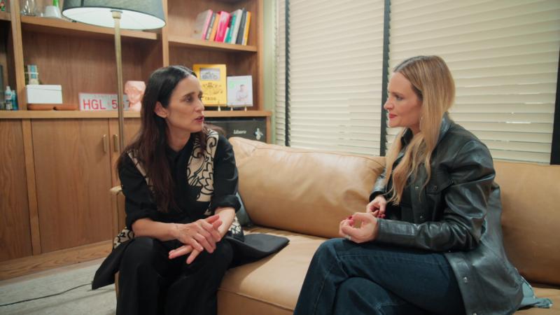 Julieta Venegas y Nicole / 13C