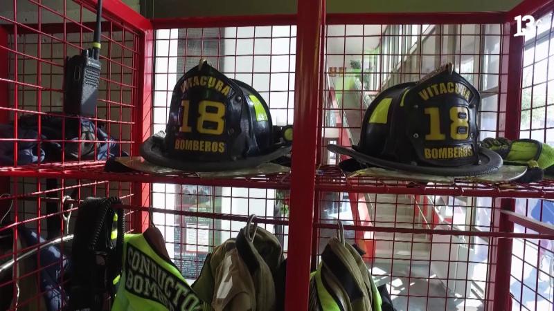 Interior de la Decimoctava Compañía de Bomberos de Vitacura / 13C