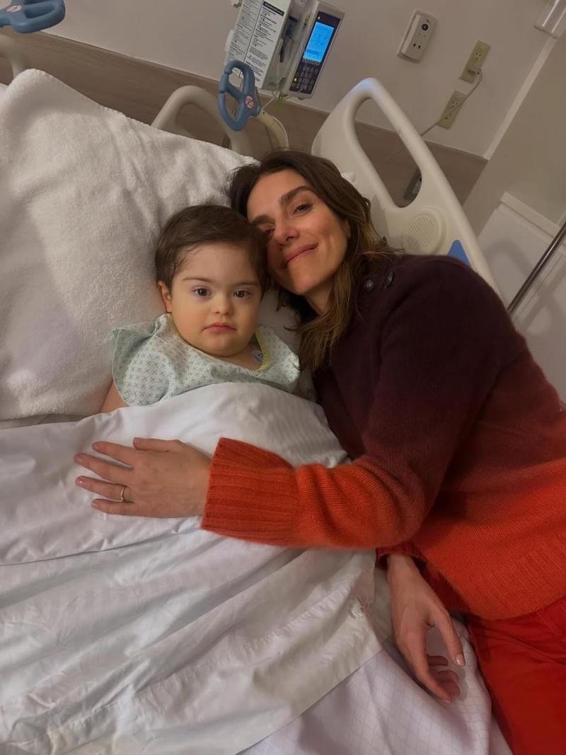 La animadora y su hijo Domingo recientemente - Instagram @marigodoyibanez