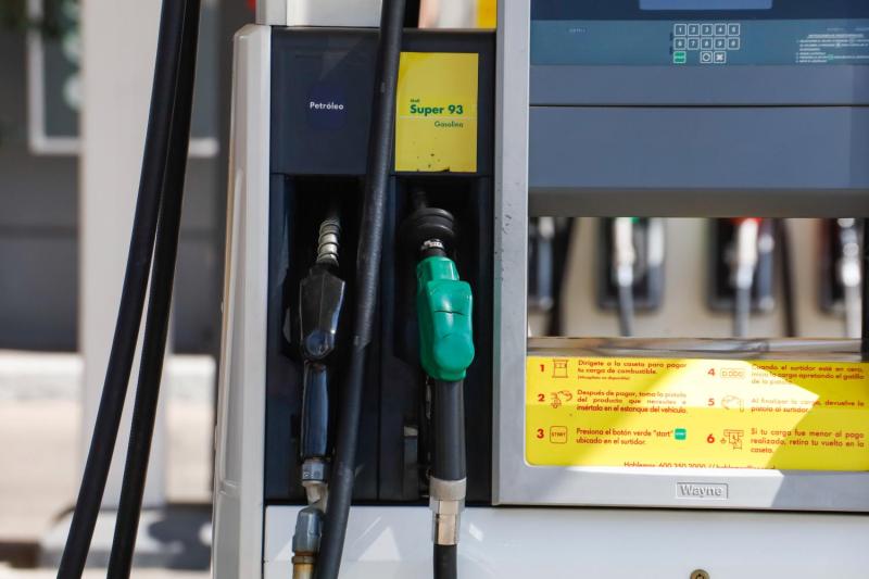 Alza en los combustibles - Agencia Uno.