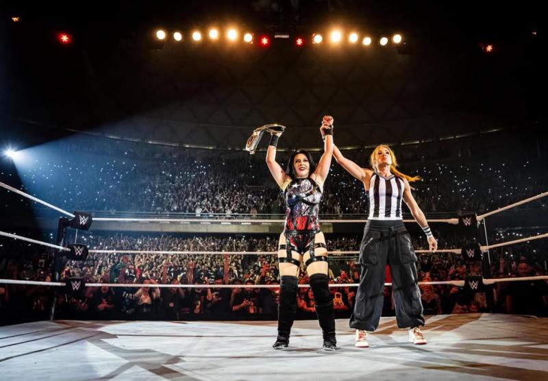 Instagram - Stephanie Vaquer hace historia y recupera título mundial de WWE en Chile