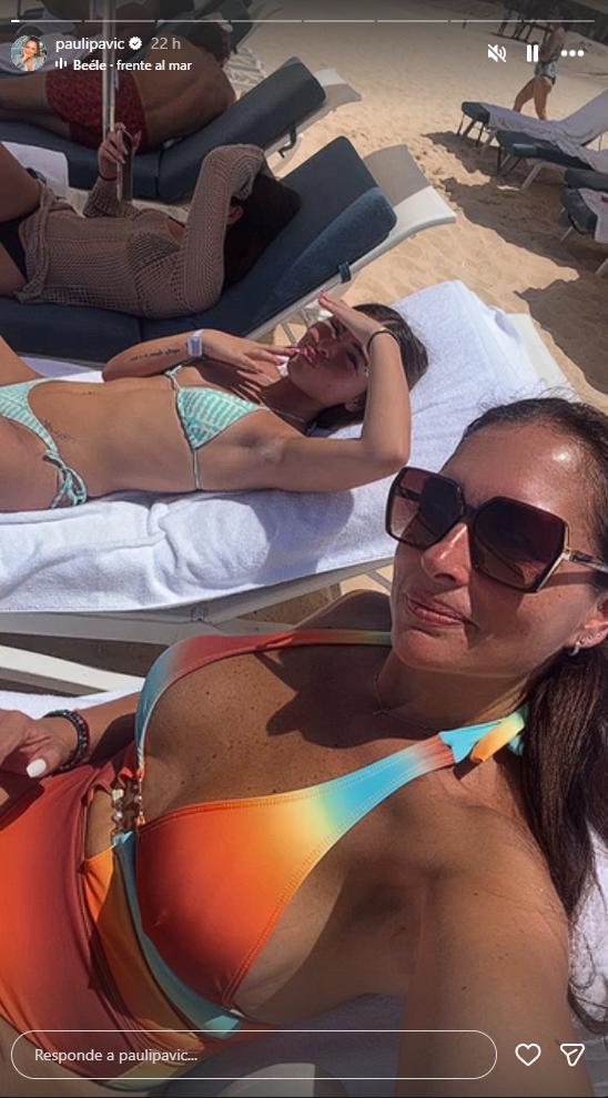 Paula Pavic disfruta el verano con sus hijas | Crédito: Instagram @paulapavic