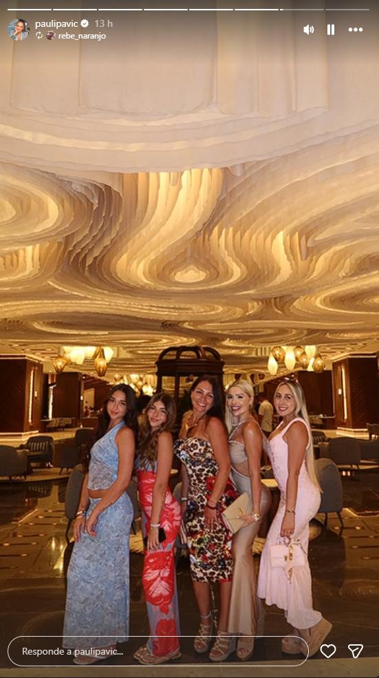 Paula Pavic disfruta el verano con sus hijas | Crédito: Instagram @paulapavic