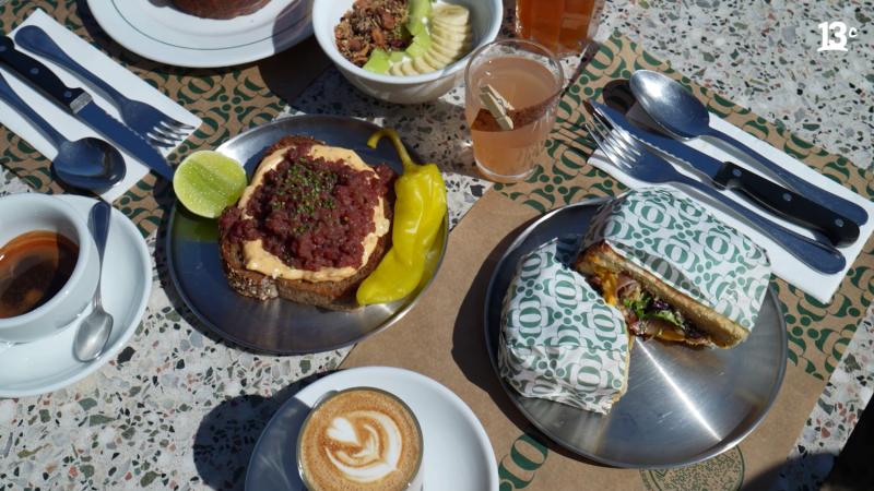 Menú de Cafetería Comunal / 13C