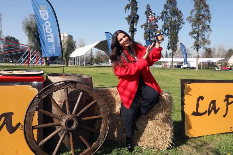 Karla Constant animará "La gran fonda de Chile"