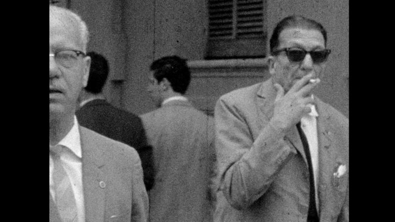 Bajo las banderas, el sol» de Juanjo Pereira