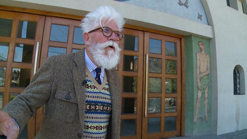 Federico Sánchez en frontis de la Parroquia de la Inmaculada Concepción / 13C