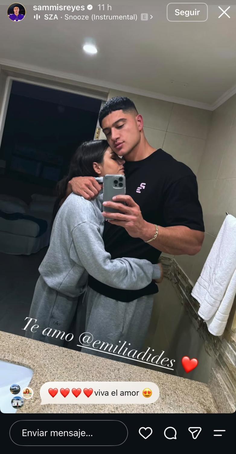 Emilia Dides - Instagram