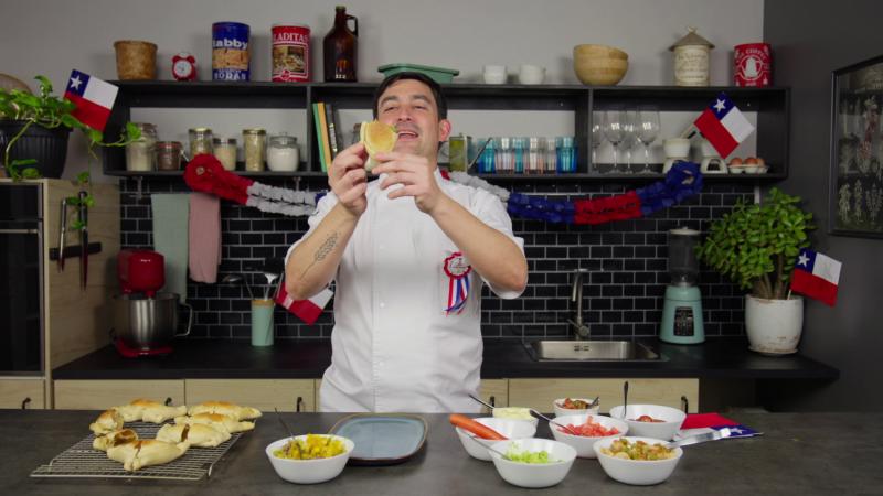 Nico Guzmán crea novedosos rellenos para empanadas / 13C
