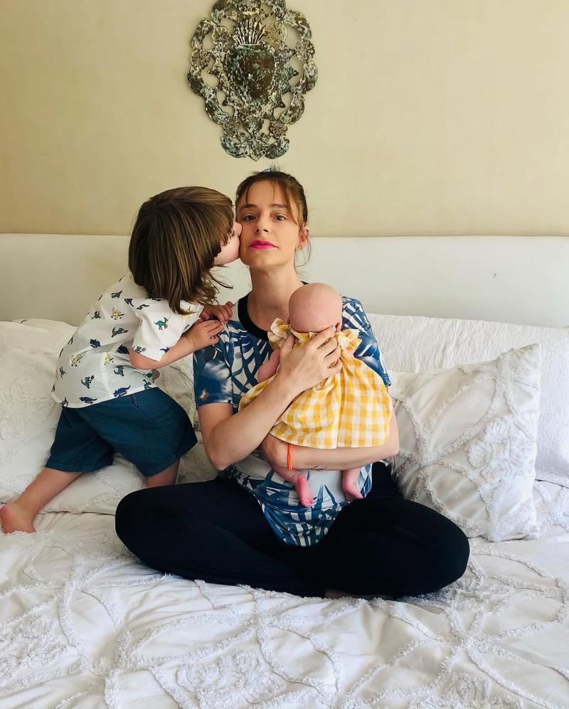 La actriz acompañada de sus hijos - Instagram @marcedelvalle