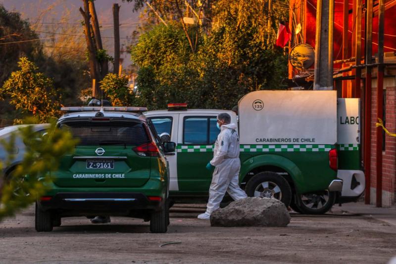 Procedimiento en Lo Espejo en el que perdió la vida un carabinero - Créditos: Agencia Uno