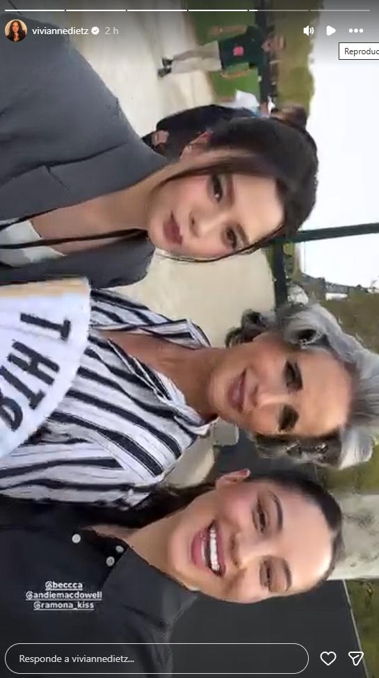 Vivianne Dietz en Paris Fashion Week | Crédito: Instagram @viviannedietz