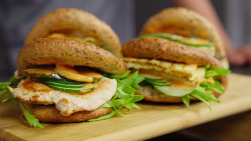 Bao proteico con relleno / 13C