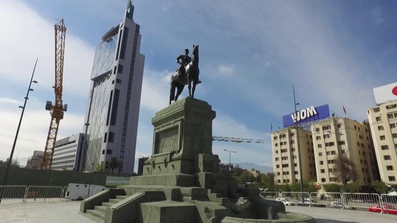 Figura de Manuel Baquedano en Plaza Baquedano (2026)