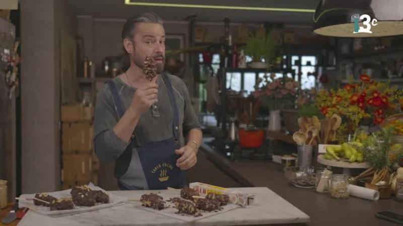 Carlo von Mühlenbrock prepara banana snickers / 13C