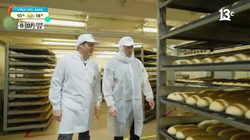 Nico Guzmán y Alberto Ferrán en Pastelería y Panadería San Camilo / 13C
