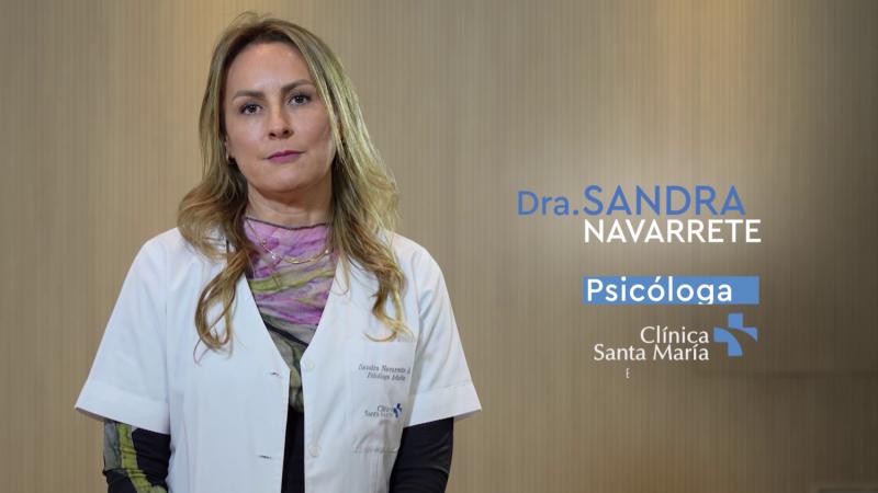 Psicóloga Sandra Navarrete de Clínica Santa María / 13C