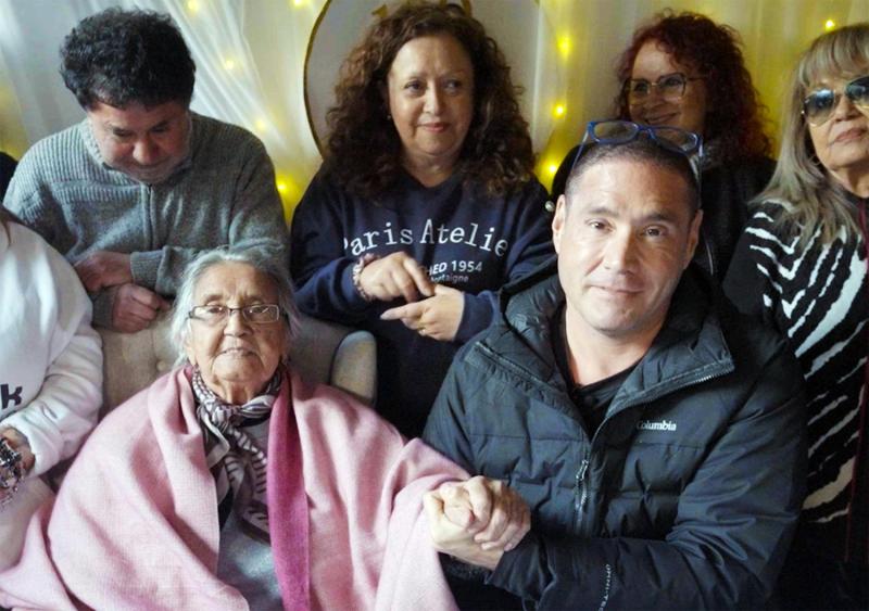 "Lugares que hablan" llegará a Penco en la Región del Biobío para preparar una fiesta de la cual ella no sospecha nada.