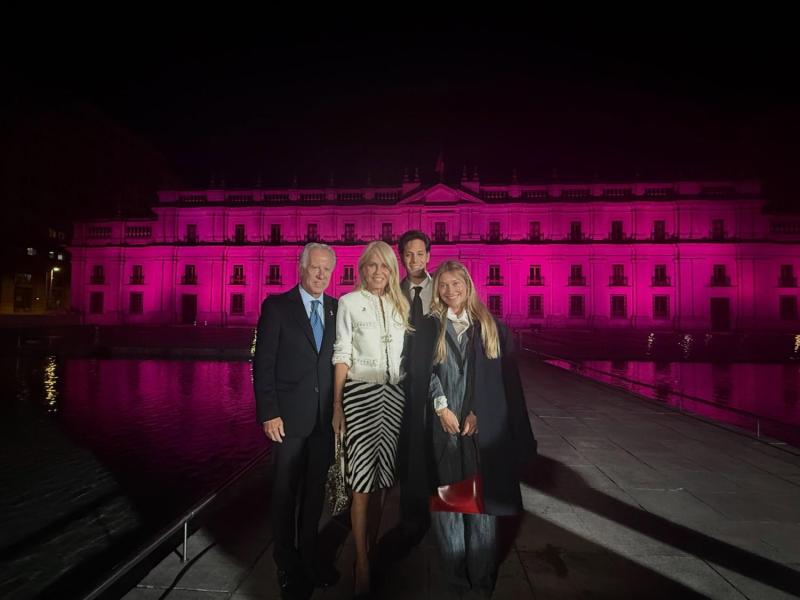 Cecilia Bolocco también compartió una fotografía junto a Karen Blau | Crédito: Instagram @ceciliabolocco