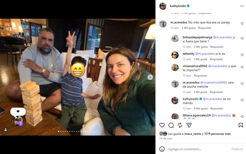 Kathy Bodis apareció junto a su esposo en las fotografías familiares | Crédito: Instagram @kathybodis