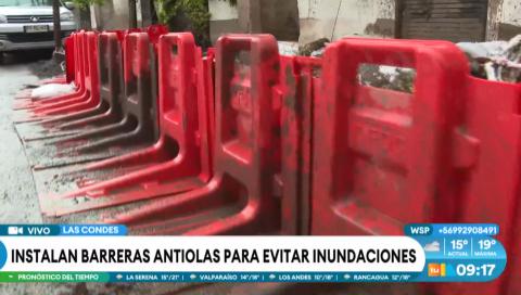Edificio en Ñuñoa instala barreras antiolas.