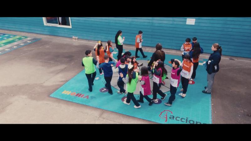 Patio Matemático de colegio en Reinaico / 13C