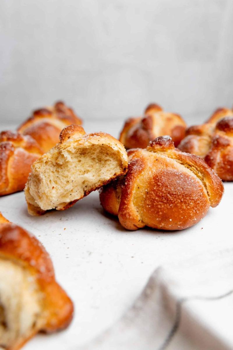 Pan de muerto hecho por Lorena Salinas / Craving Journals