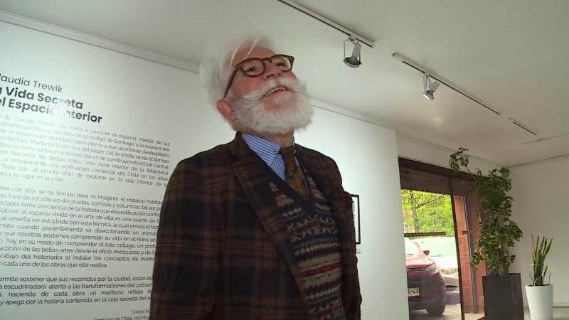 Federico Sánchez ve exposición de la artista Claudia Trewik / 13C