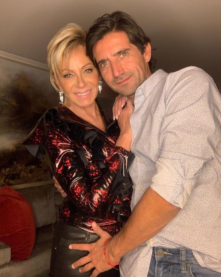 Raquel Argandoña y su pololo comparten "matchy matchy" romántico