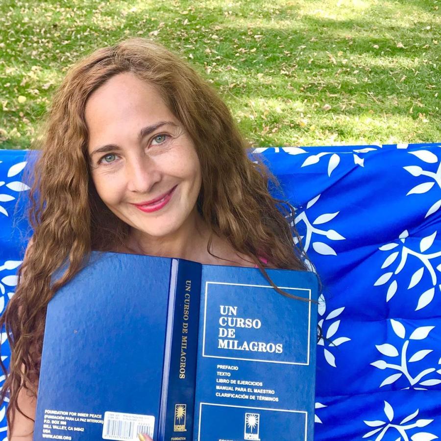 Actriz Alejandra Herrera se desnuda a sus 49 años para sexy foto