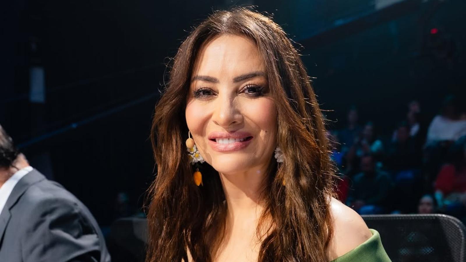 Tiene 55 años y es empresario: Conoce al hombre que robó el corazón de Myriam  Hernández