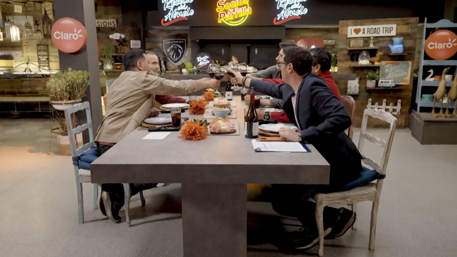 Socios de la Parrilla | Dino Gordillo y Paul Vásquez | Canal 13